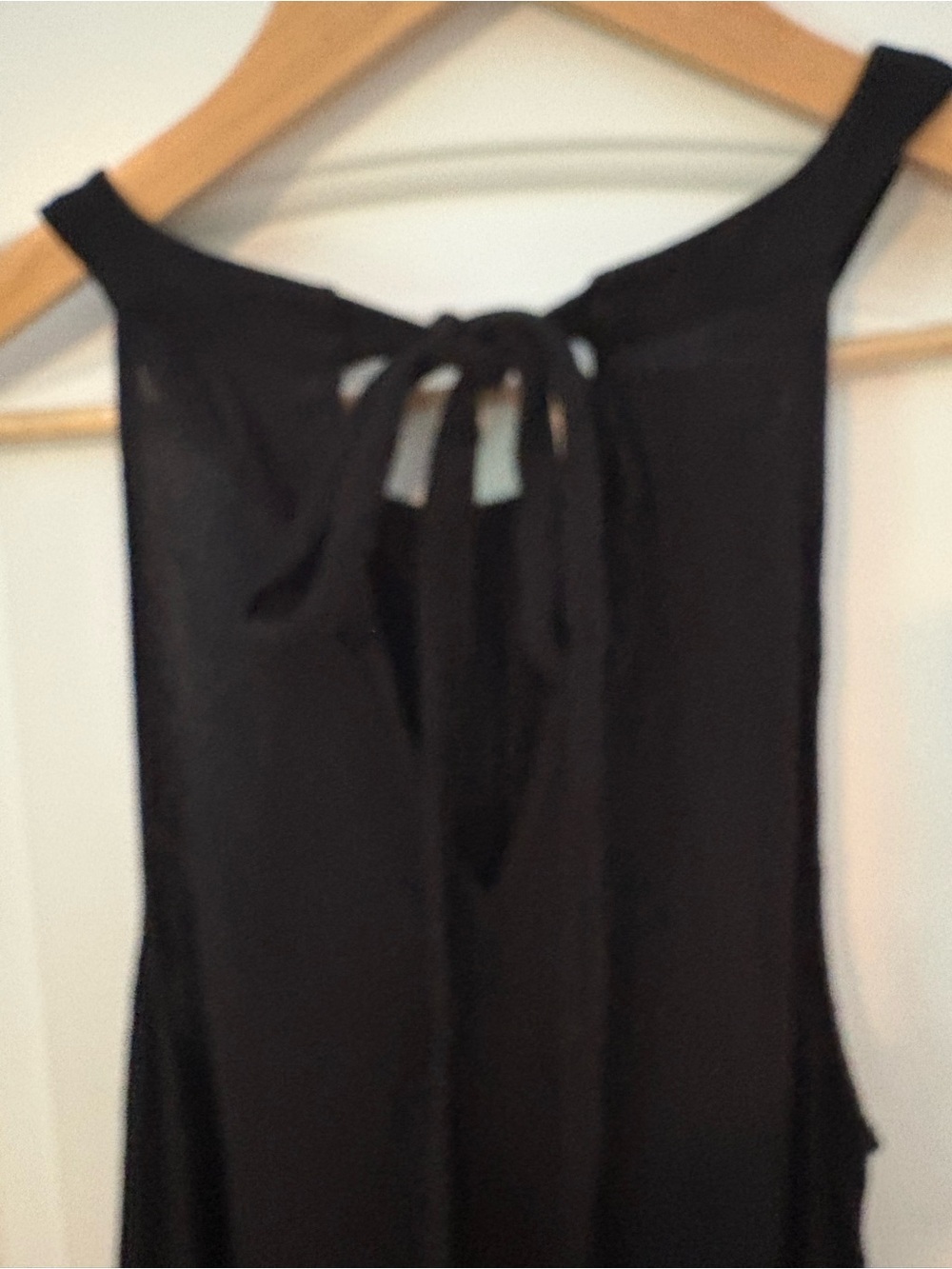 New York & Company Black Sleeveless Tie-Back Dress - Picture 3 of 6